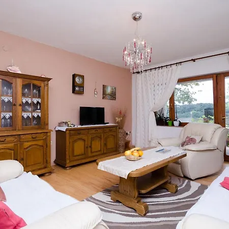 Marija شقة Kampor